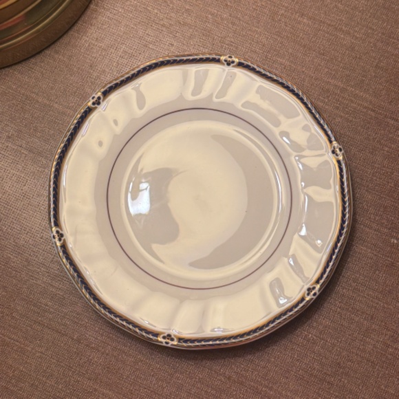 Wedgwood Royal Lapis Bone China – UNUSED – Discontinued - Picture 6 of 16